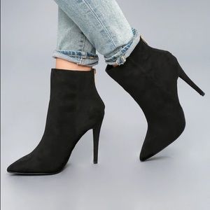Black Faux Suede Pointed Toe Thin Heel Booties